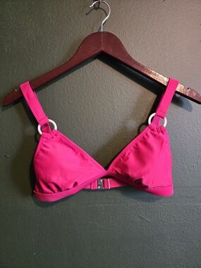 NWOT Pink Triangle Swim Top